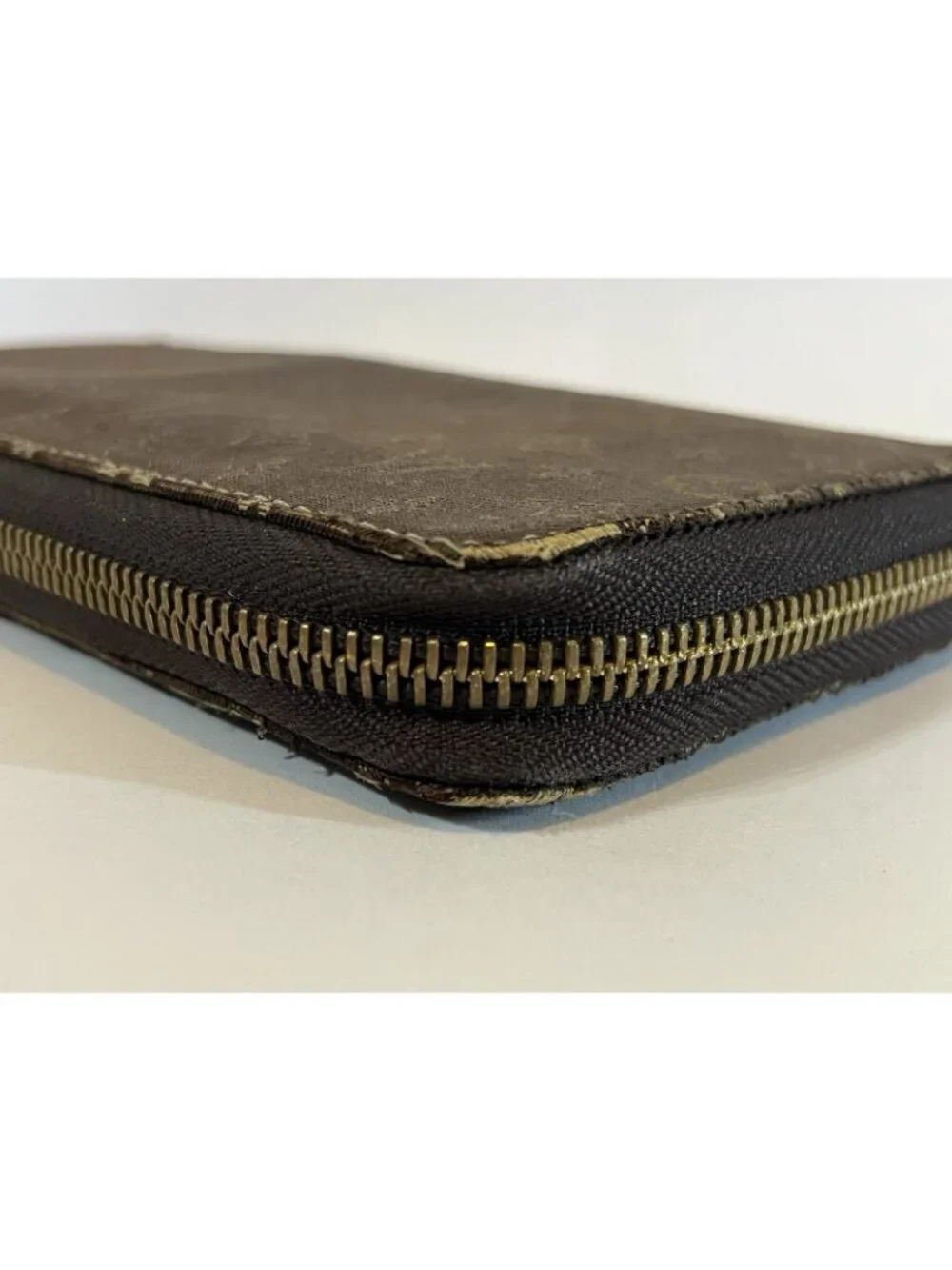 Louis Vuitton authentic louis
